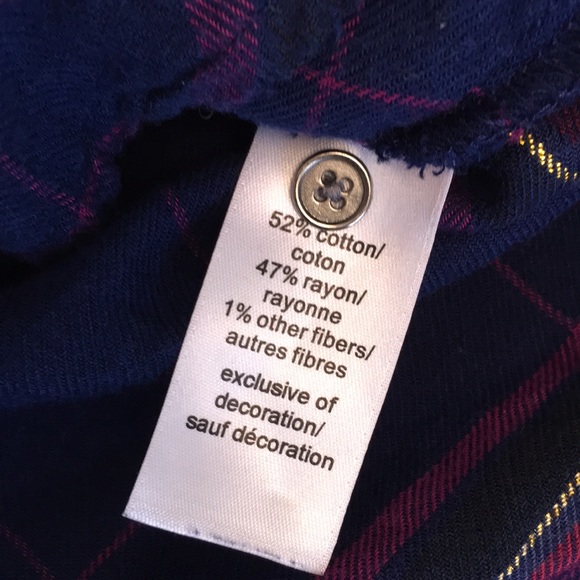 Maurice’s Plaid Top - Picture 3 of 4